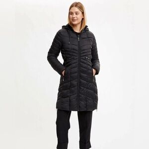 Lolë City Chic synthetic down women's jacket packable black size large